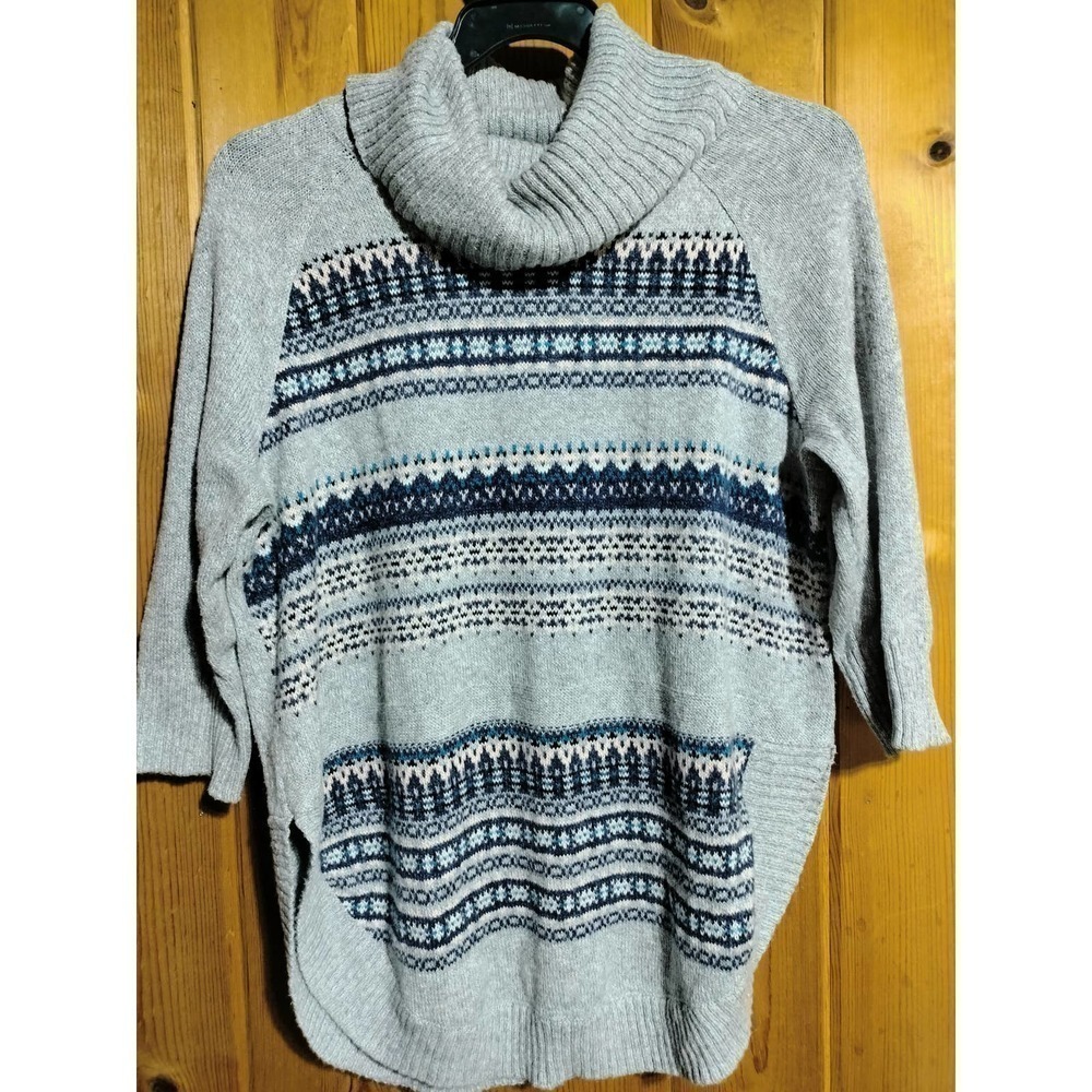 Westport 1962 gray knit sweater size medium